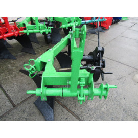 Плуг 2-20 Bomet зелений (вис.ст) велике колесо