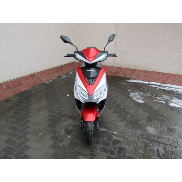 Електроскутер FORTE LEON PRO 2500W 72V 32A