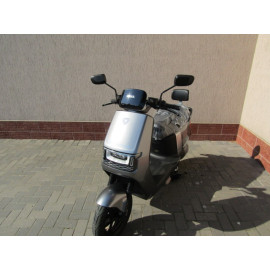 Електроскутер YADEA ЕРОС 2900W 72V 38A
